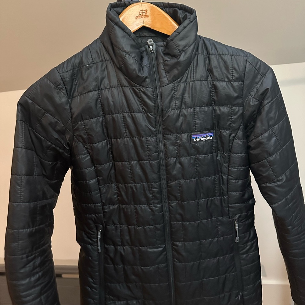 Patagonia Women's Black Puffer Jacket